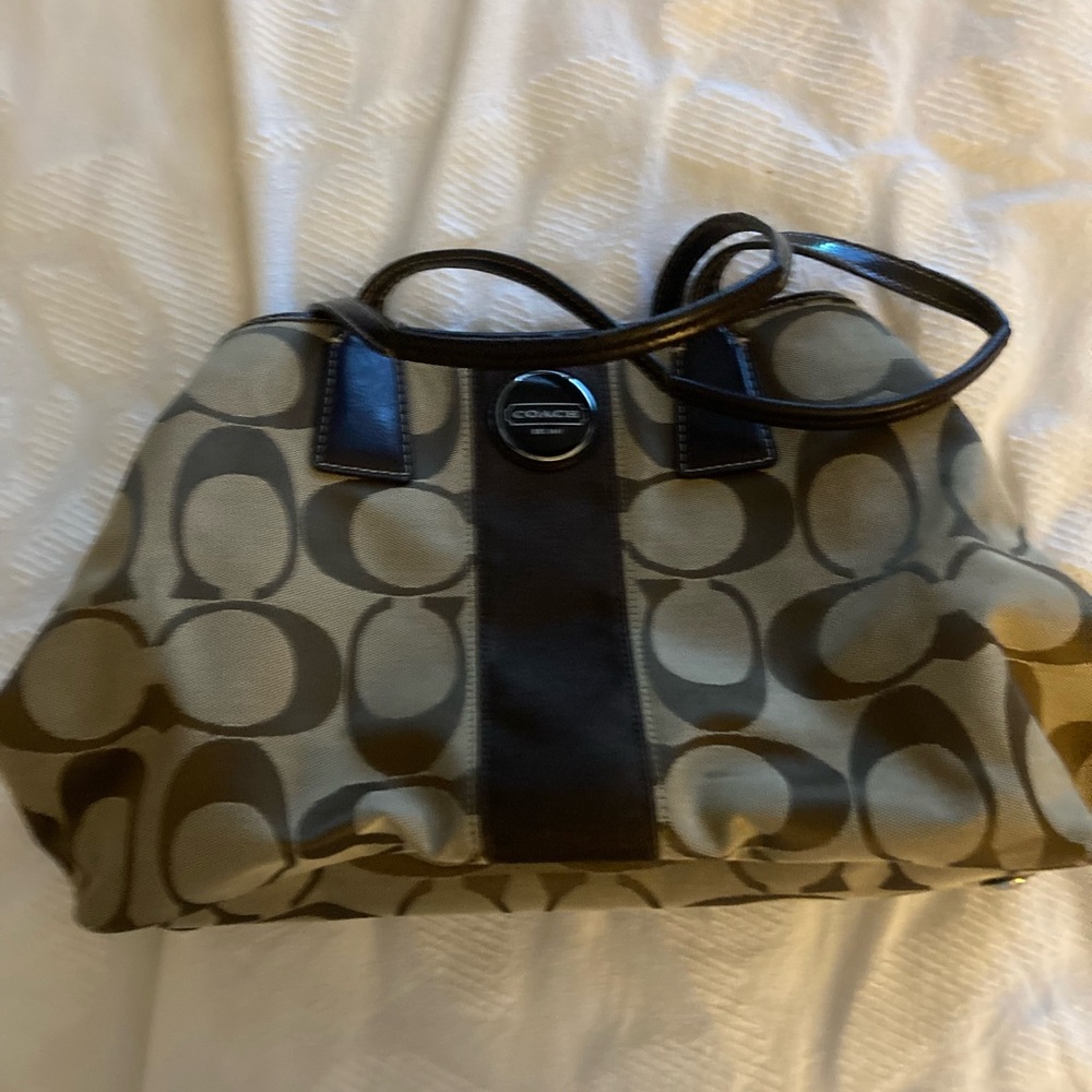 Coach Top Handle Bag with Kiss Lock Center